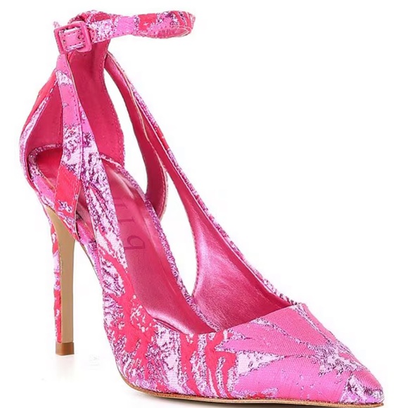 Gianni Bini Shoes Gianni Biniteagan Floral Brocade Cutout